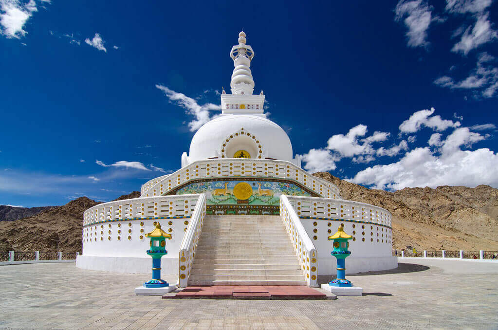 Simply Ladakh tour packages 